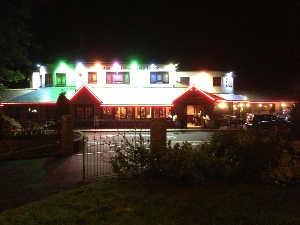 The Plough Inn Pocklington Exterior photo